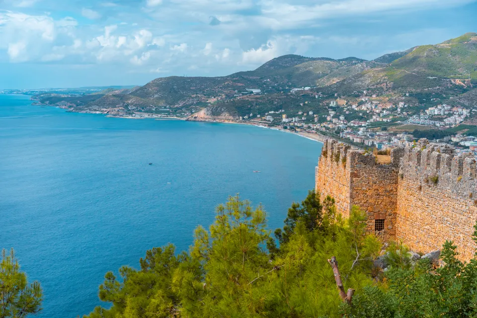 Alanya Kızıl Kule ve Akdeniz